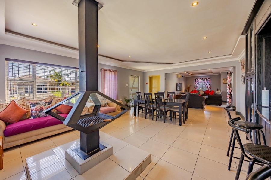 3 Bedroom Property for Sale in Annandale Western Cape